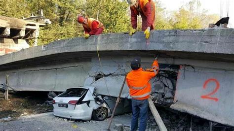 Crollo Del Ponte Di Annone Tre Condanne E Una Assoluzione