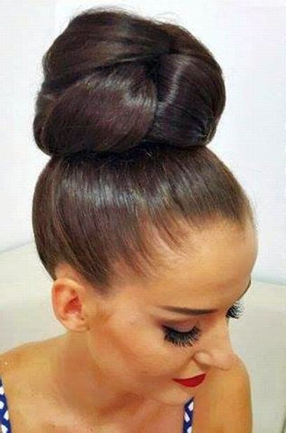 Pin By Wladimir Cemenov On Head Babilon Sleek Hairstyles Bun