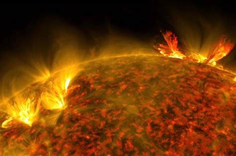 Nasa unveils spectacular images of a solar eruption - Net Worth Space