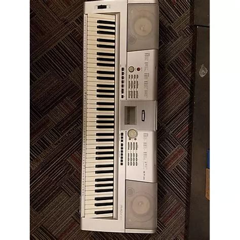 Used Yamaha 2005 Dgx 205 Keyboard Workstation Guitar Center