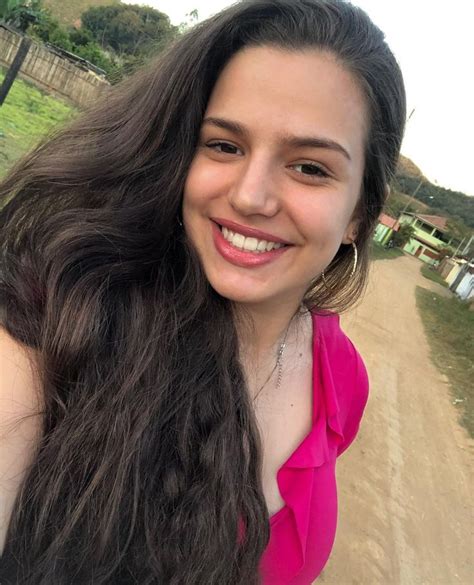 Laura Andrade Morais On Instagram É Sorrindo Que A Gente Floresce