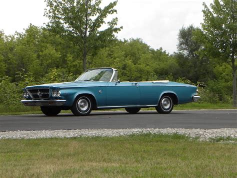 1963 Chrysler 300 Volo Museum