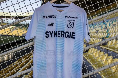 FC Nantes Un Maillot Pour Rendre Hommage