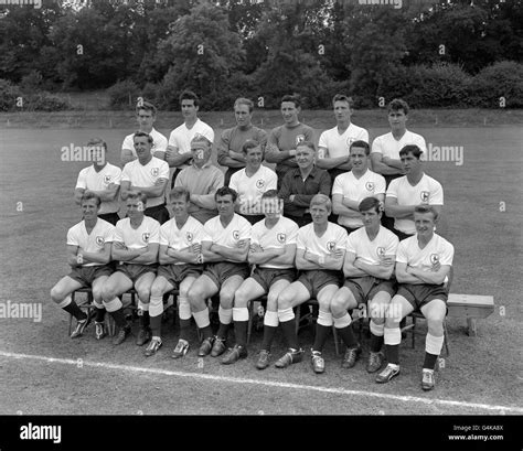 Soccer Tottenham Hotspur Team Group 1961 62 Season Stock Photo Alamy