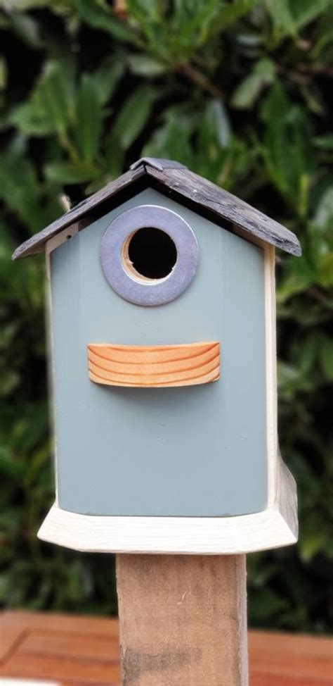 Bird House nesting box 'LOVE BIRDS' | Etsy