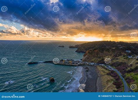 Port Orford Oregon Harbor Stock Image Image Of Highway 140840757