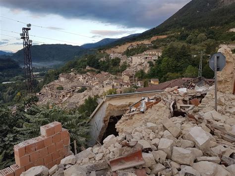 Torna La Paura A Amatrice Scossa Di 4 0 Avvertita Anche A Roma