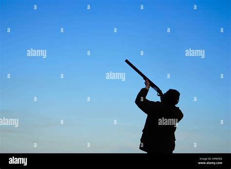 Clay Pigeon Shooting Hi Res Stock Photography And Images Alamy