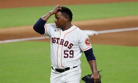 Mlb Noticias Astros Framber Valdez Regalos Niños Dominicana