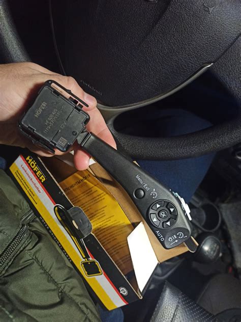Подрулевой переключатель — Lada Гранта (2G) FL, 1,5 л, 2019 года ...