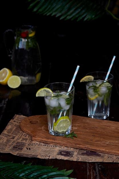 Premium Photo Summer Infused Water With Lemon Lime And Mint