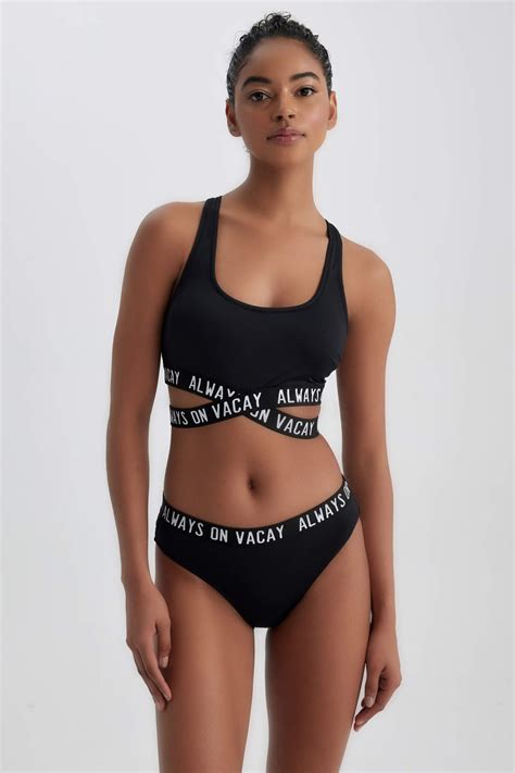 Siyah Kad N Fall In Love Regular Fit Bikini Alt Defacto