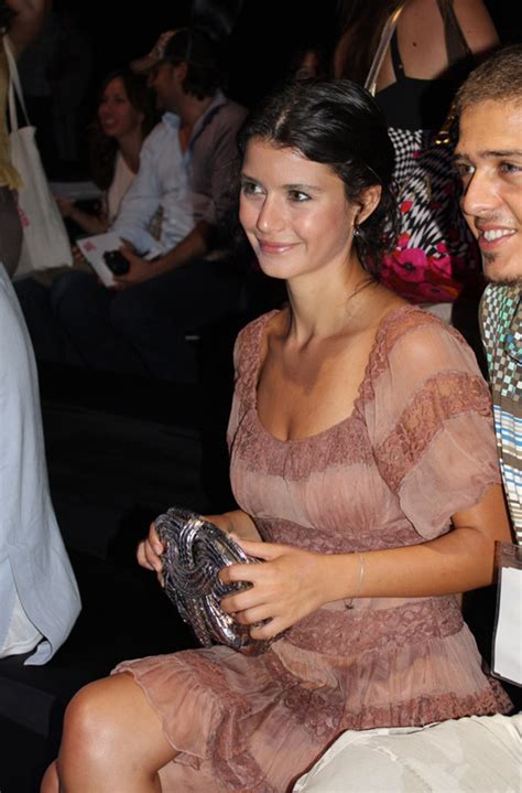 Beren Saat Beren Saat Photo 19826023 Fanpop