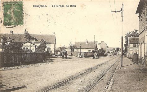 Photos et carte postales anciennes de Caudebec lès Elbeuf Mairie de