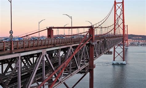 El Puente 25 de Abril estará cerrado al tráfico el próximo domingo