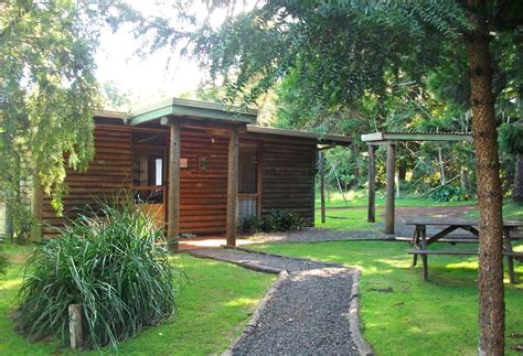 Rices Log Cabins Bunya Mountains Log Cabin Cabin Places
