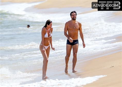 Luciana Gimenez Sexy Seen Flaunting Her Hot Body At The Beach In Trancoso Aznude