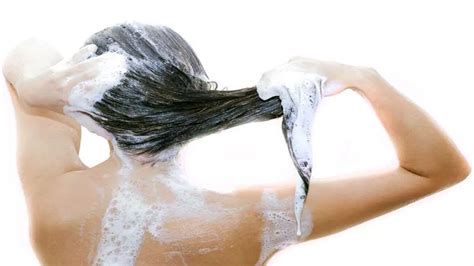 Hair Washing Mistakes One Should Avoid Hair Care Tips In Hindi