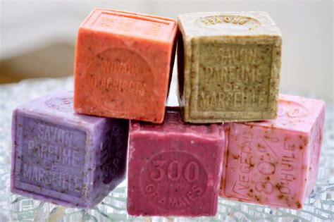 Savon De Marseille P Tales De Rose Cube Gr Le Serail Douceurdessens