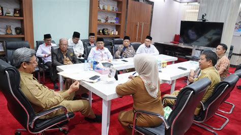 Banyak Kerusakan Pemprov Sulsel Akan Rehabilitasi Masjid Kubah 99