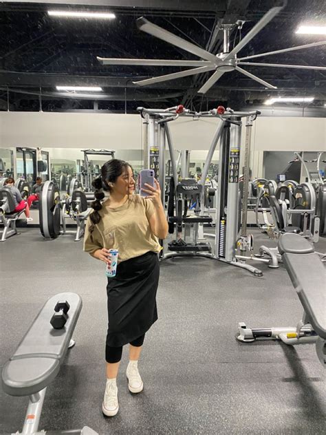 Gym Modest Outfit In Modest Workout Clothes Modest Gym Outfit