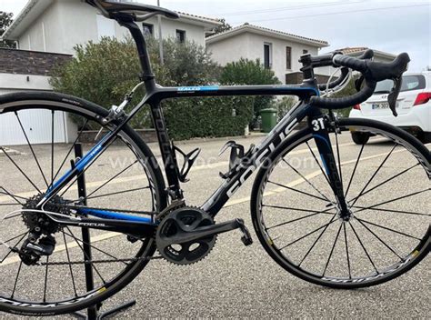 Vélo route carbone FOCUS 84700 Troc Vélo