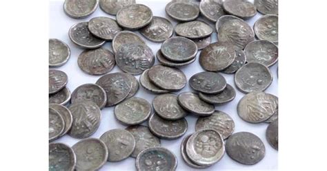 400 старинни монети пренасял у нас българин от Украйна