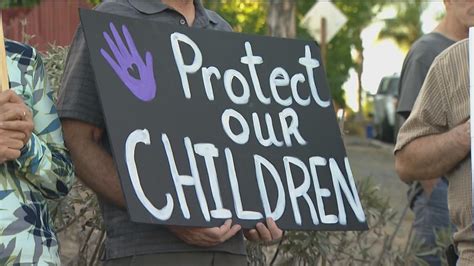 Lakeside School Leaders Call For Sex Offender Safety Plan Cbs