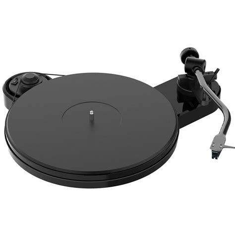 Pro Ject Rpm Carbon Audiophile Turntable With Curved Composite