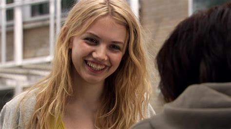 Skins Cassie Episodio Tv 2007 Imdb