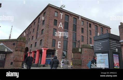 Liverpool tate art gallery Stock Videos & Footage - HD and 4K Video Clips - Alamy