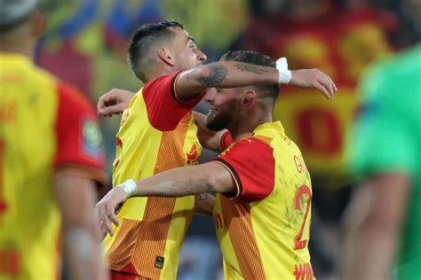 Player Ratings Lens 1 0 Marseille Jonathan Gradit Nets Dramatic Late Winner To Lift Lens To