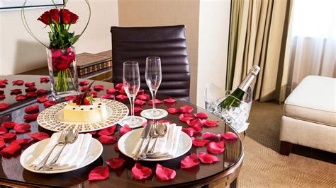 Riyadh Romantic Getaway Package | Four Seasons Hotel Riyadh