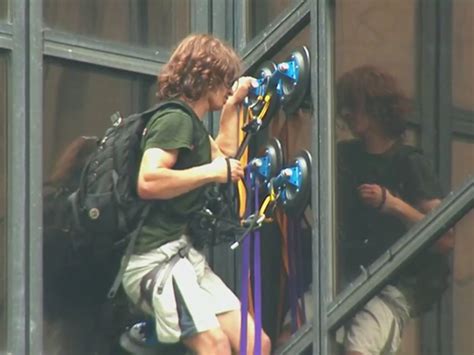 Man Climbs Trump Tower With Suction Cups Ksdk