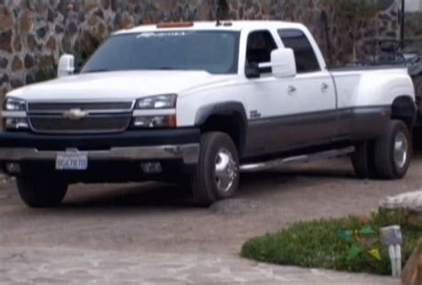 IMCDb Org 2006 Chevrolet Silverado HD K 3500 Crew Cab Big Dooley