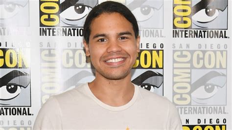 The Flash Star Carlos Valdes Joins Mae Whitman In Hulu Musical Up Here