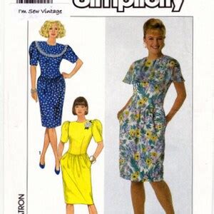 Simplicity Vintage Sewing Pattern Misses Miss Petite Dress With