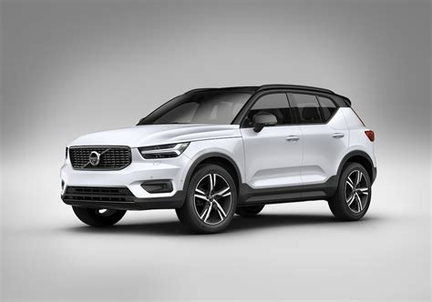 Spesifikasi Volvo XC40 Recharge T5 R Design 2021 Lancar Di Malaysia