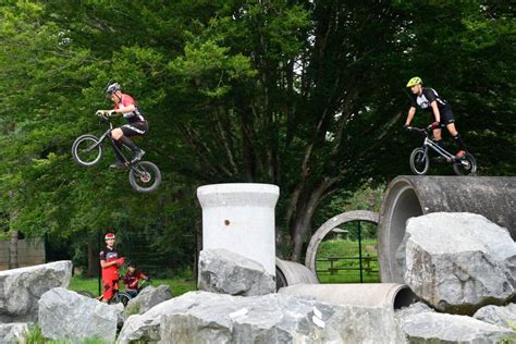 Une Comp Tition Nationale De Vtt Trial Au Bike Park De Nerdre