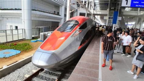 Terbaru Damri Bandara Soetta Hadir Di Stasiun Kereta Cepat Whoosh Halim