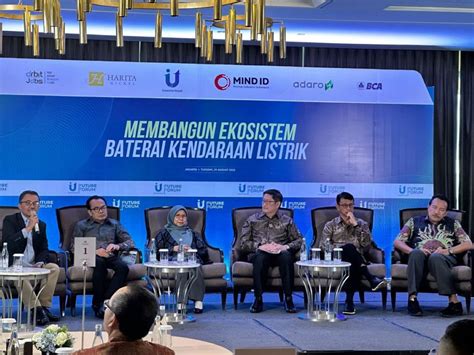 Percepatan Pengembangan Ekosistem Kendaraan Listrik Pemerintah Bangun