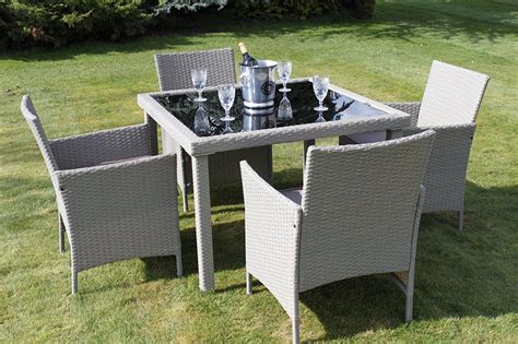 Stratford Rattan Weave Garden 4 Seater Dining Set Complete With