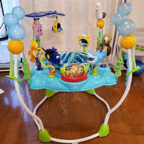 Fisher Price 【9000円】美品 ディズニー ファインディング・ニモ ジャンパルーの通販 By ごろんs Shop