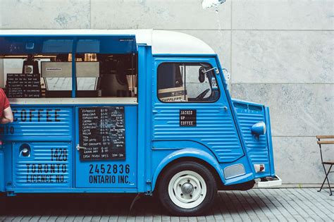 die besten food trucks  munchen essen und trinken