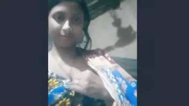 Desi Village Boudi Showing Her Boobs And Pussy Indian Amateur Sex