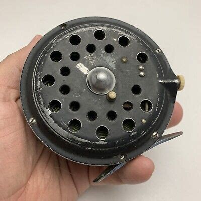 Vintage Pflueger Medalist Fly Reel For Sale Ebay