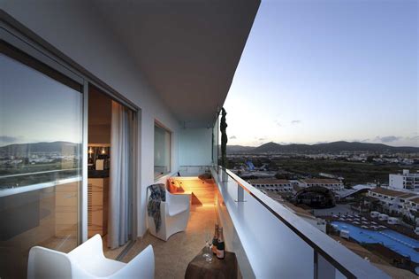 Ushuaïa Ibiza ROOMS | Ushuaïa Ibiza Beach Hotel