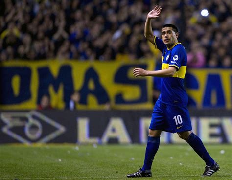 Riquelme Gol Talento E Magie Si Ritira La Bandiera Del Boca