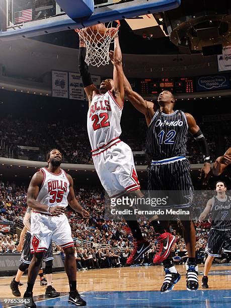 796 Taj Gibson Dunk Stock Photos, High-Res Pictures, and Images - Getty ...