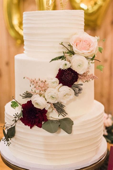 Pin On Wedding Cakes In 2020 Winter Wedding Cake Blush Fall Wedding